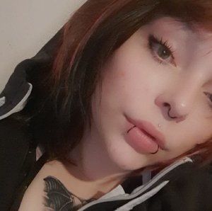 Meet your Posher, Leah